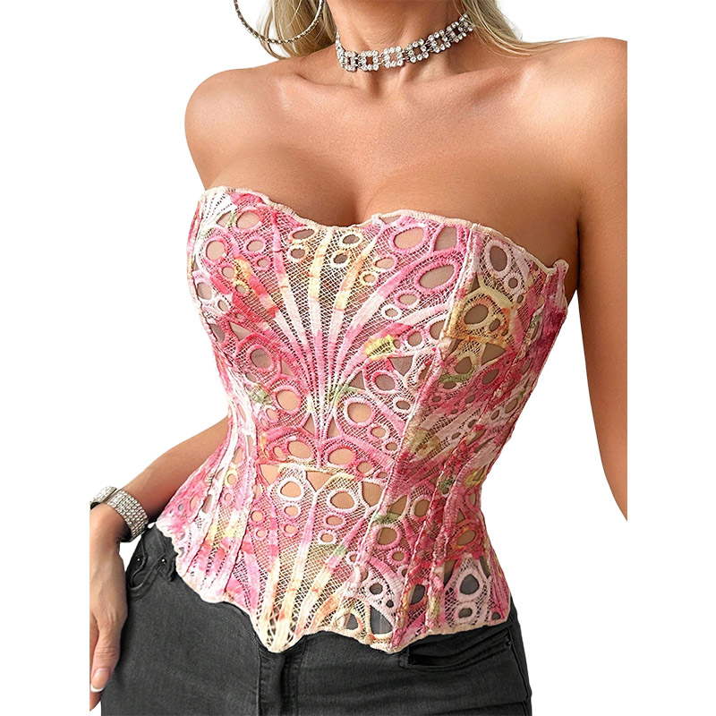 Cami Top Lace - เสื้อครอปเซ็กซี่แบบตาข่ายโปร่ง ระบายอากาศได้ดี แต่งลูกไม้ลายฉลุ ดีไซน์เก๋ไก๋ สองชั้น ช่วยกระชับสัดส่วน